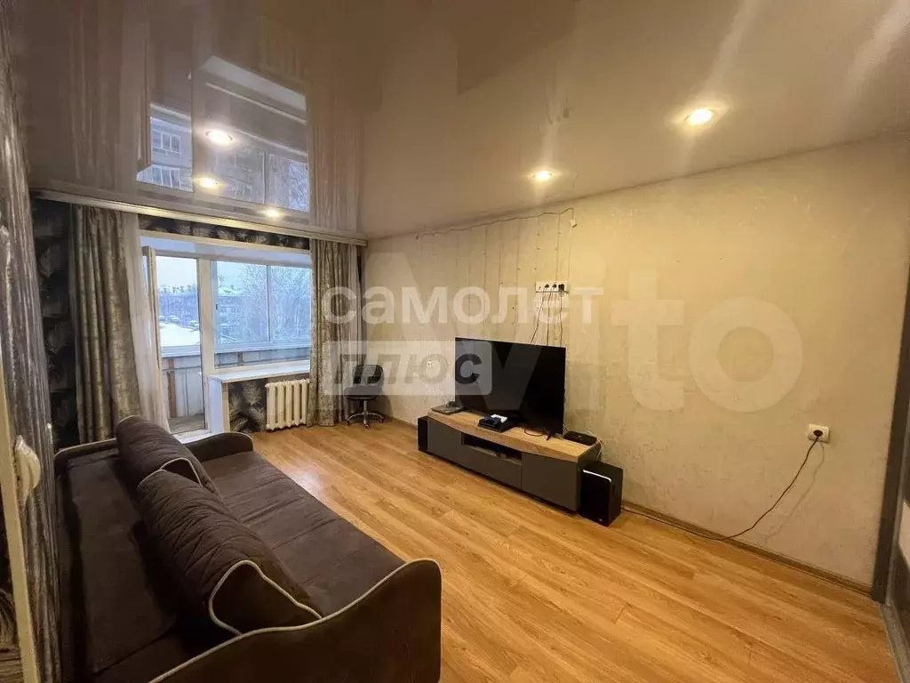 1-к. квартира, 31 м, 5/5 эт. - Фото 0