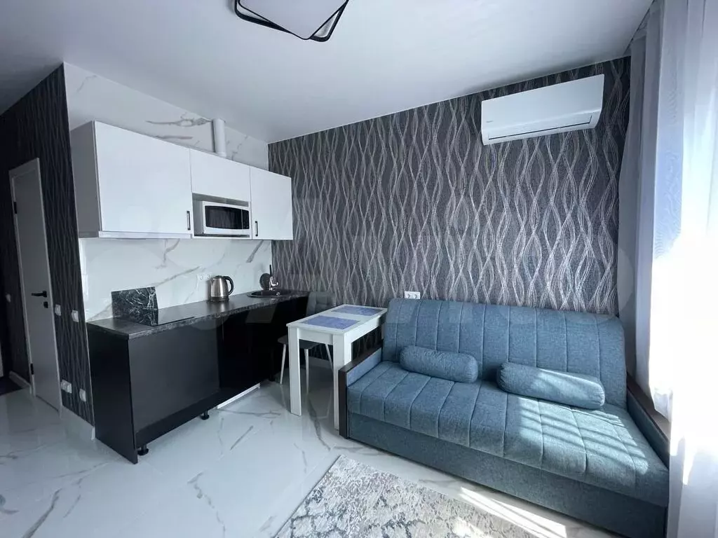 Апартаменты-студия, 17,6 м, 3/3 эт. - Фото 0