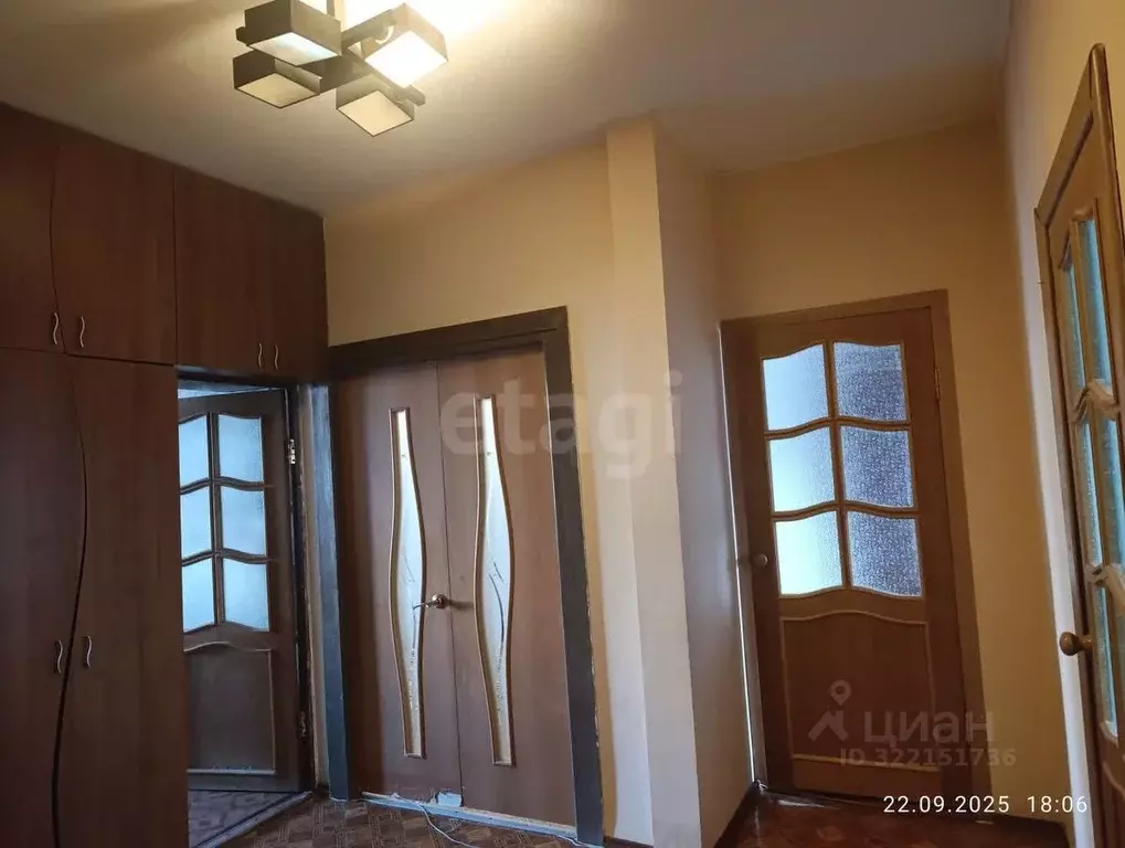 3-к кв. Астраханская область, Астрахань ул. Медиков, 5 (68.2 м) - Фото 1