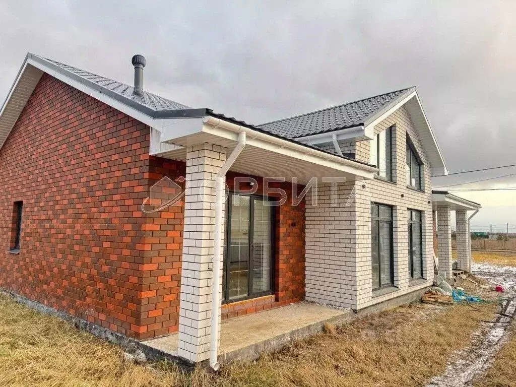 Дом в Тюменская область, Тюменский муниципальный округ, д. Елань  (115 ... - Фото 1