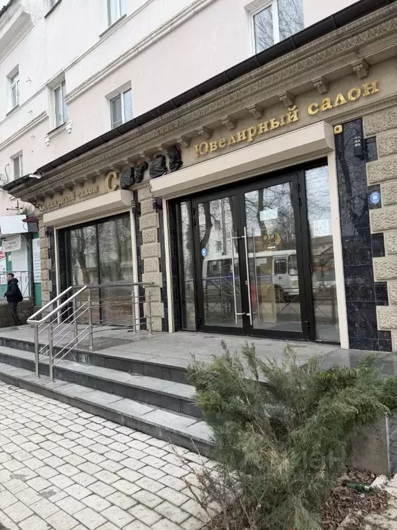 Помещение свободного назначения в Тульская область, Новомосковск ул. ... - Фото 1