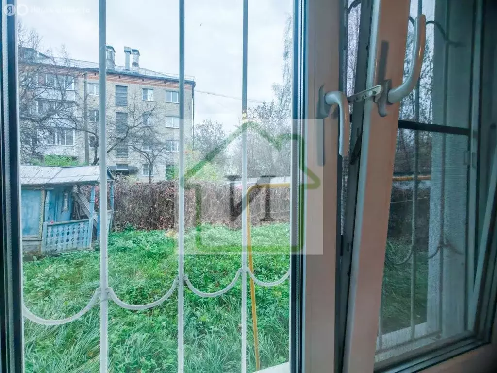 3-комнатная квартира: посёлок Лесные Поляны, улица Комбикормовый ... - Фото 1