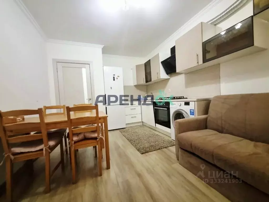 2-к кв. Татарстан, Казань ул. Фикрята Табеева, 5 (40.0 м) - Фото 1