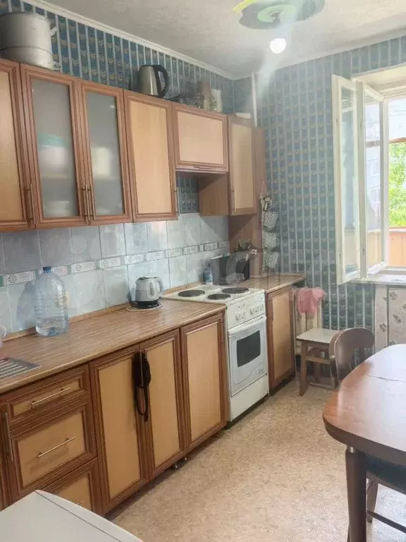 2-к. квартира, 48 м, 4/9 эт. - Фото 1