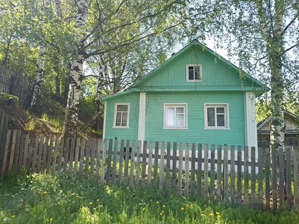 Дом в Кировская область, Котельнич ул. Кирова, 14 (30 м) - Фото 0