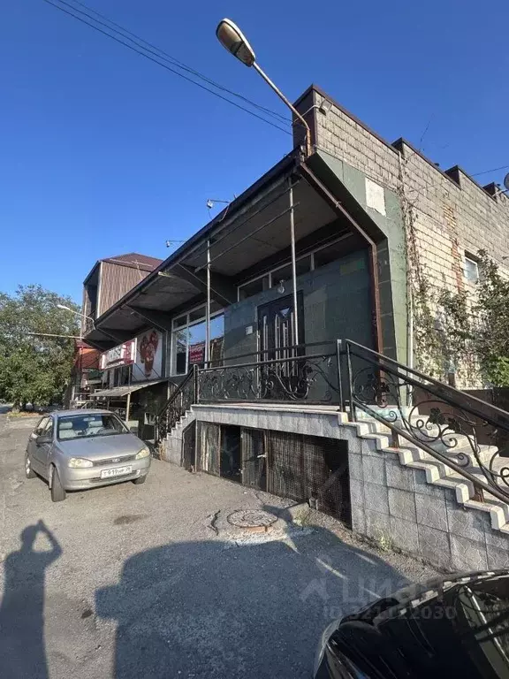 Торговая площадь в Северная Осетия, Владикавказ ул. Куйбышева, 120 ... - Фото 1