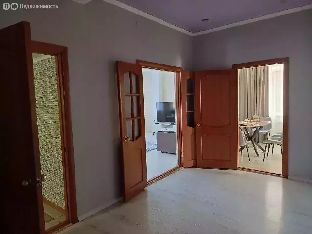 Дом в Мелеуз, улица Салавата, 85 (263 м) - Фото 1