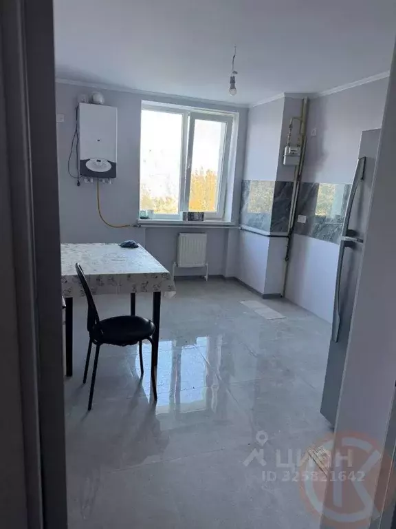 3-к кв. Крым, Армянск Имени Генерала Корявко мкр, 17 (66.5 м) - Фото 1