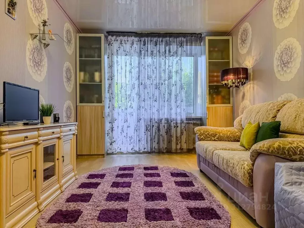 1-к кв. Самарская область, Сызрань Ульяновская ул., 105 (33.0 м) - Фото 0