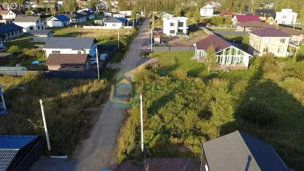 Участок в Пениковское сельское поселение, деревня Сойкино (7 м) - Фото 0