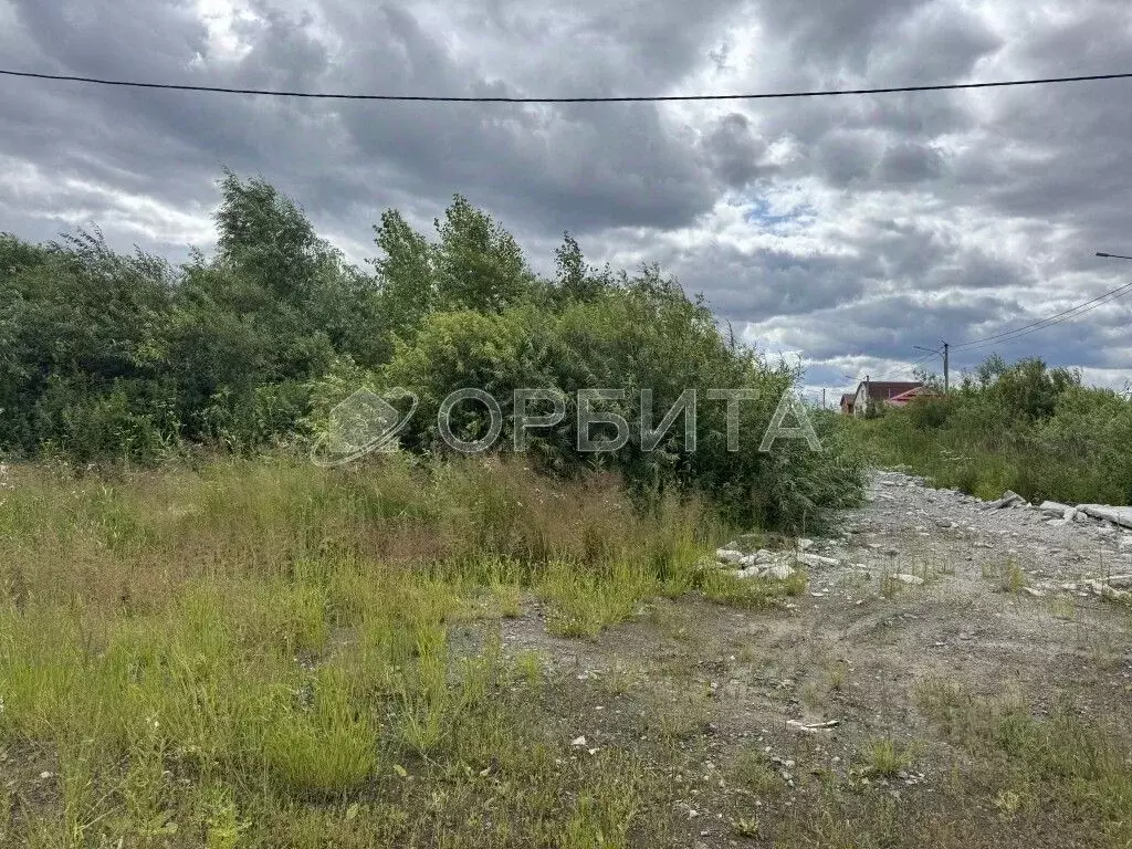 Участок в Тюменская область, Тюмень Казарово мкр, ул. Яблоневая (7.0 ... - Фото 1