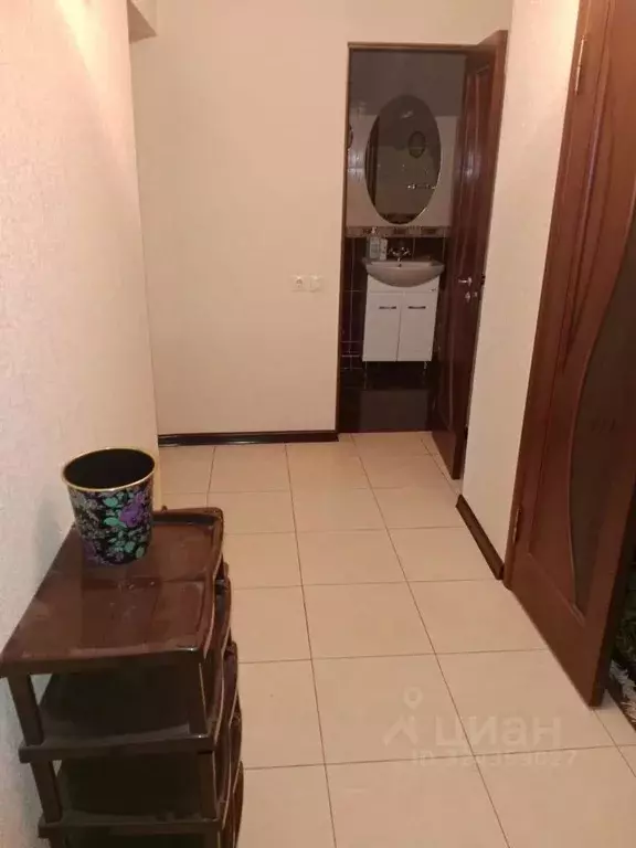 2-к кв. Кабардино-Балкария, Нальчик Самотечная ул., 33А (50.0 м) - Фото 2