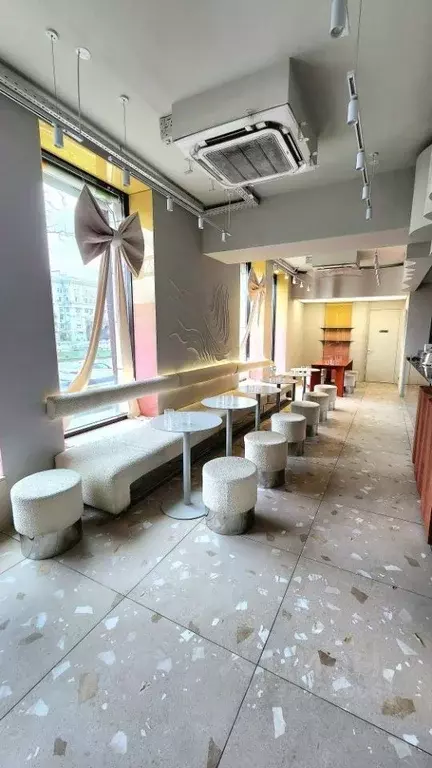 Помещение свободного назначения в Москва Ленинградский просп., 47 (256 ... - Фото 1