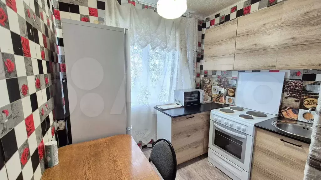 1-к. квартира, 30,3 м, 2/5 эт. - Фото 0