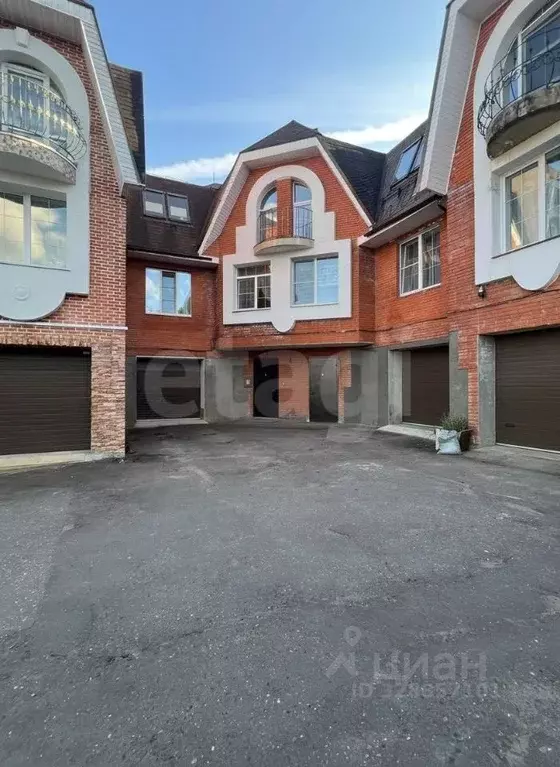 Таунхаус в Московская область, Чехов Новая ул., 26к1 (305 м) - Фото 1