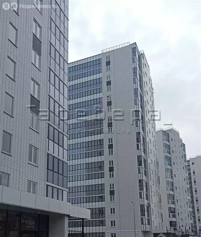 Квартира-студия: Красноярск, улица Дубровинского, 110В (37 м) - Фото 1