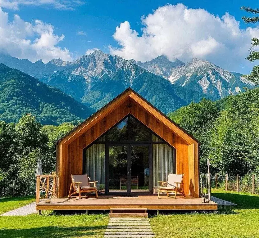 Дом в Краснодарский край, Сочи Красная Поляна пгт, ул. Ставропольская ... - Фото 0
