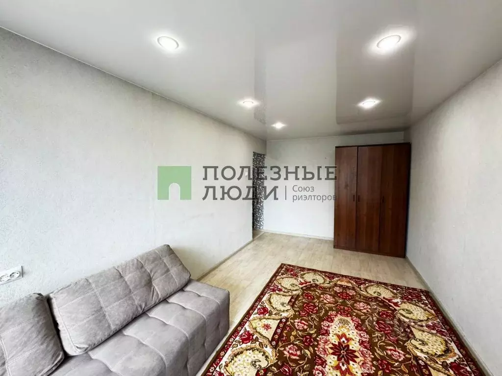 1-к кв. Красноярский край, Красноярск Волжская ул., 24 (30.6 м) - Фото 2