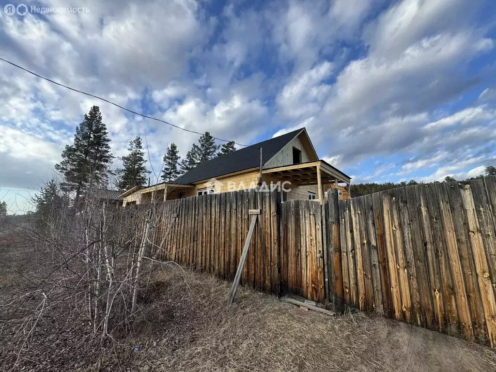 Дом в Улан-Удэ, Речная улица (180 м) - Фото 1