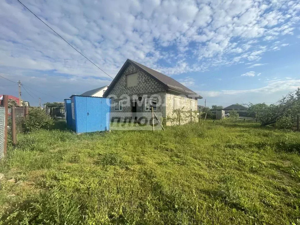 Дом в Краснодарский край, Темрюк Родник ДНТ, ул. Северная, 223 (116 м) - Фото 1
