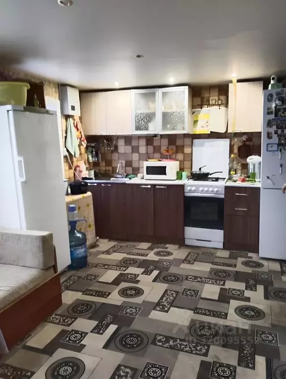 Дом в Астраханская область, Астрахань ул. Кустодиева, 95 (57 м) - Фото 1