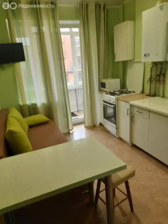 1-комнатная квартира: Пионерский, Комсомольская улица, 81 (34.4 м) - Фото 1