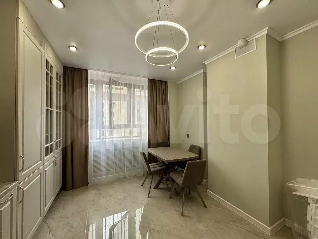 2-к. квартира, 70 м, 5/24 эт. - Фото 1