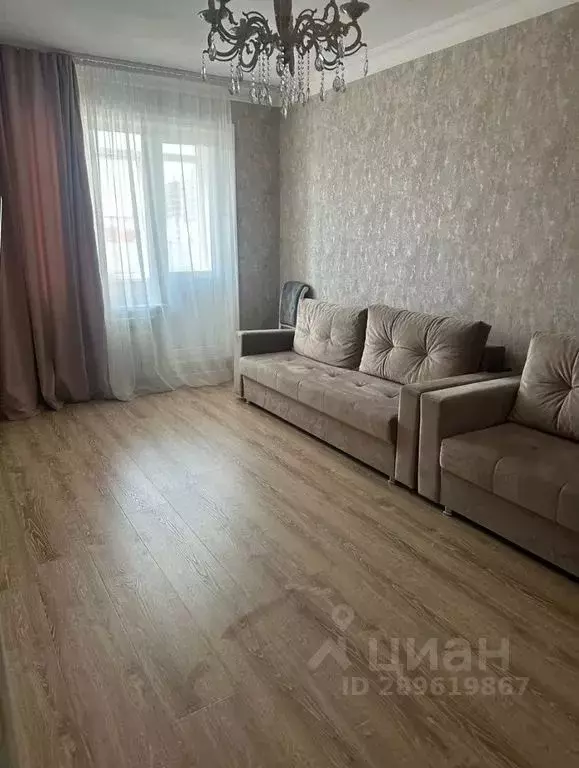 1-к кв. Дагестан, Каспийск просп. М. Омарова, 9Б (43.0 м) - Фото 0