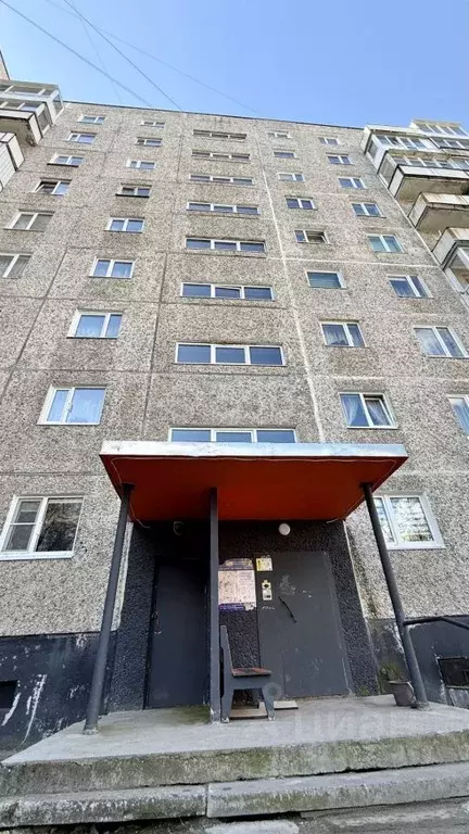 3-к кв. Мурманская область, Мурманск ул. Героев Рыбачьего, 71 (66.7 м) - Фото 2