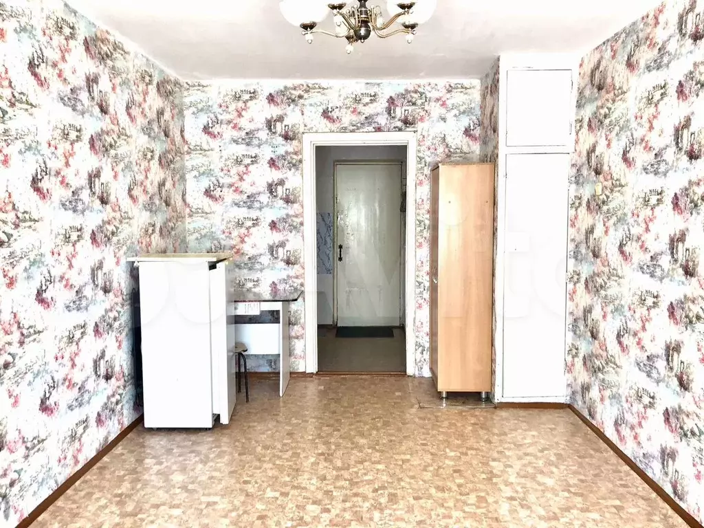 Комната 24 м в 1-к., 2/5 эт. - Фото 0