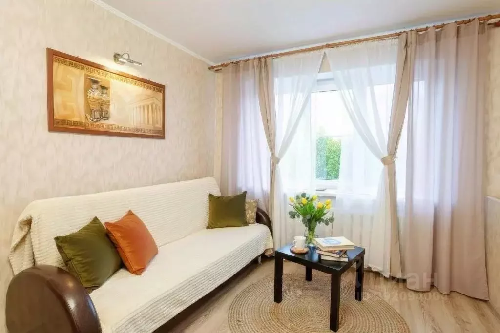 1-к кв. Карелия, Петрозаводск ул. Анохина, 37 (36.0 м) - Фото 1