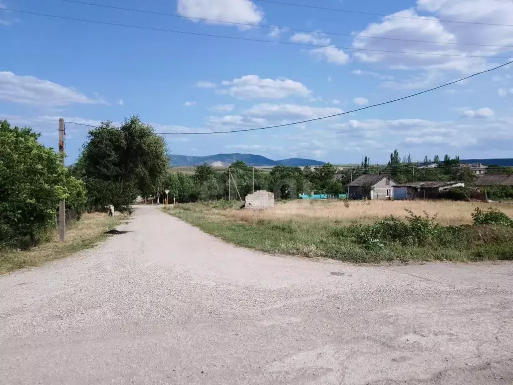 Участок в Крым, Кировский район, с. Льговское ул. Гагарина (13.99 ... - Фото 0