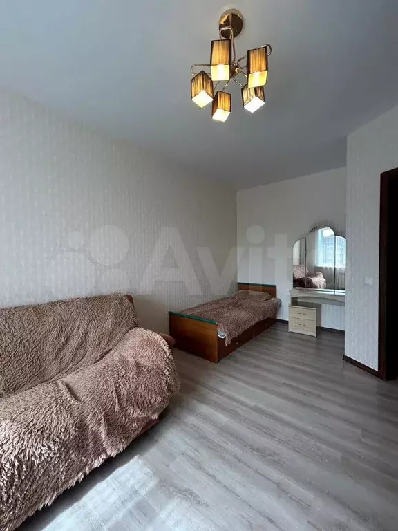 1-к. квартира, 36 м, 8/9 эт. - Фото 1