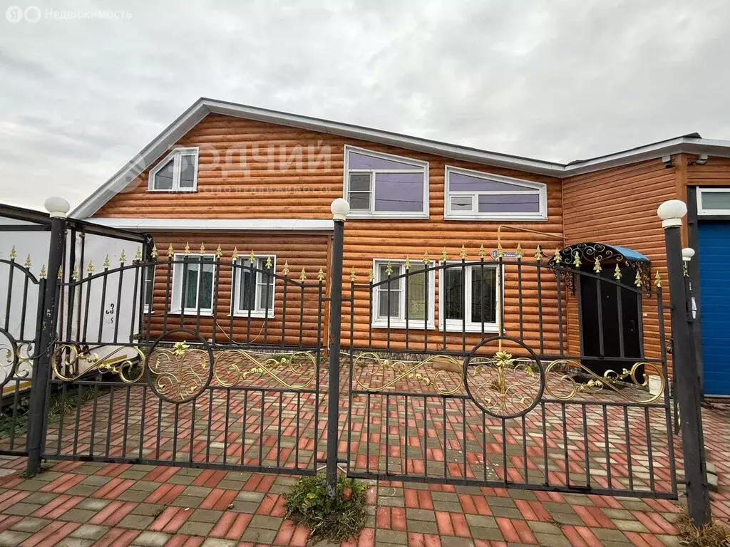 Дом в Канаш, улица Константина Иванова, 11 (107.7 м) - Фото 1