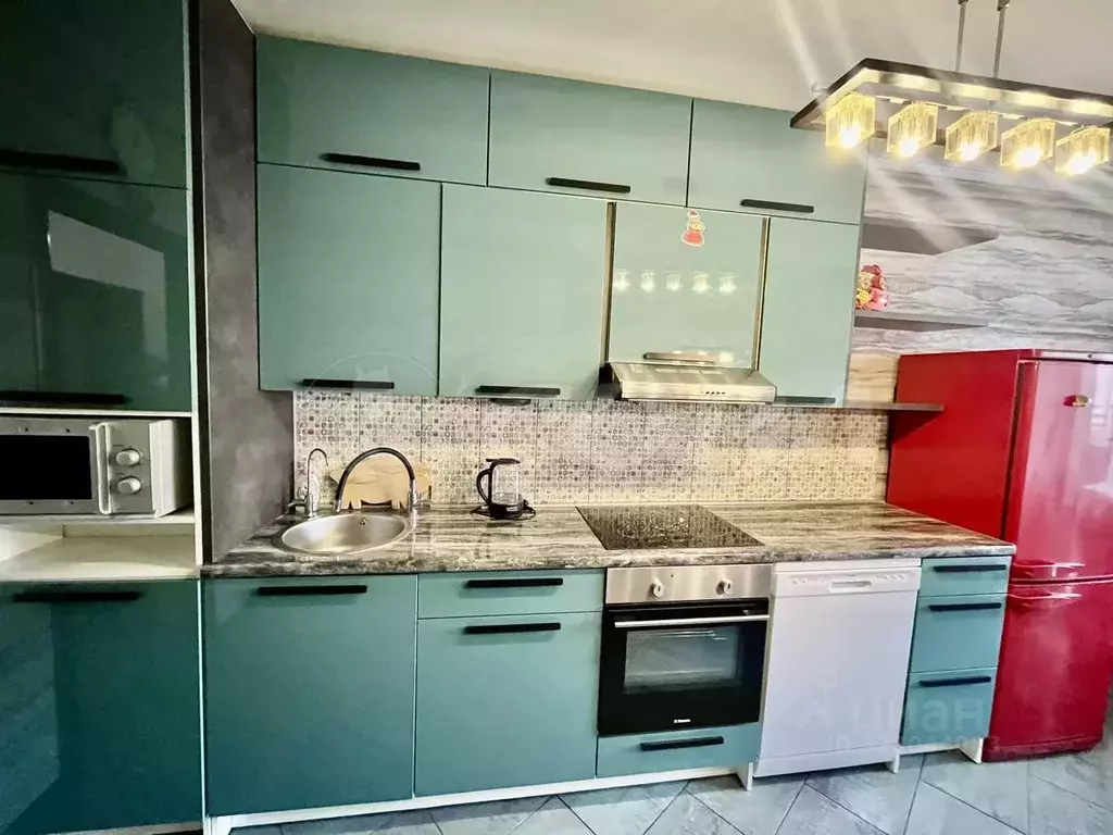 2-к кв. Тюменская область, Тюмень ул. Беляева, 37 (54.0 м) - Фото 1