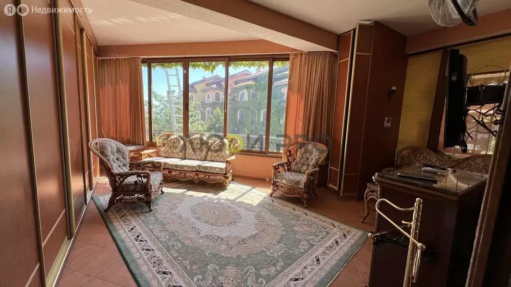 2-комнатная квартира: Алупка, улица Ленина, 29 (133 м) - Фото 2
