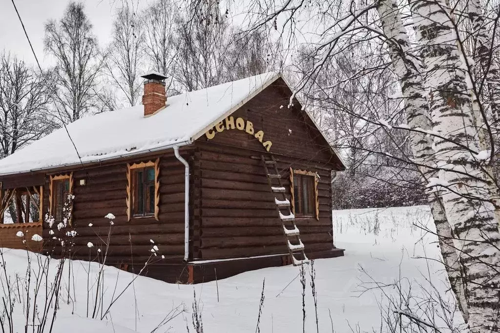 Дом в Калужская область, Юхновский муниципальный округ, Чемоданово ... - Фото 1