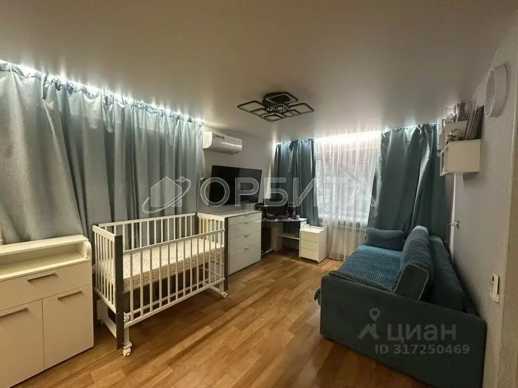 1-к кв. Тюменская область, Тюмень Харьковская ул., 54 (30.7 м) - Фото 0