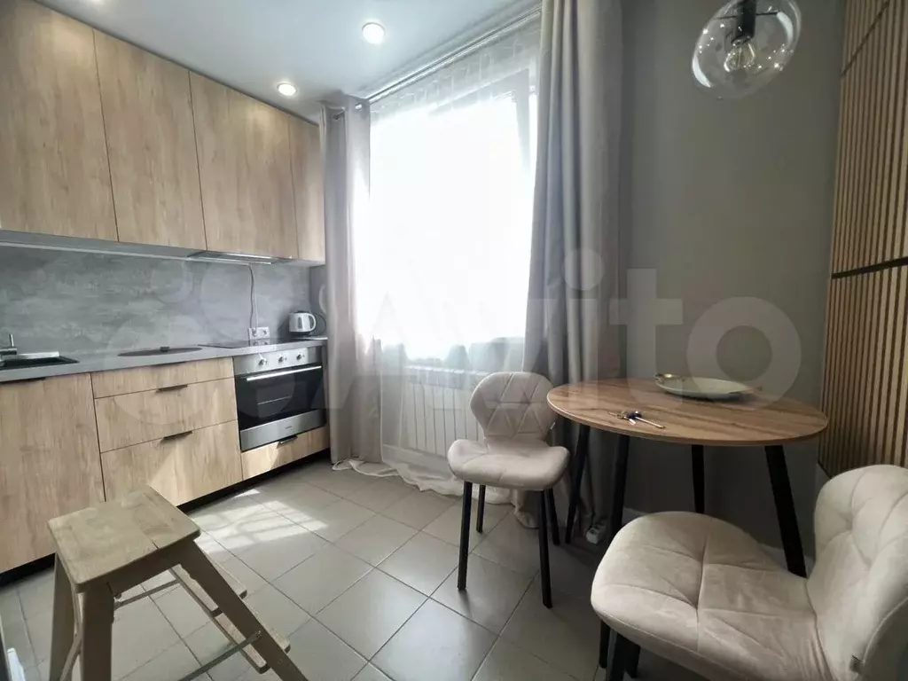1-к. квартира, 40 м, 3/17 эт. - Фото 1