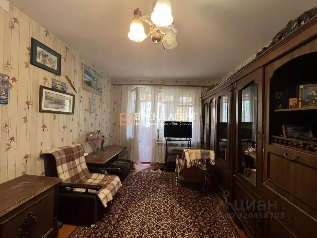 2-к кв. Белгородская область, Белгород ул. Щорса, 2 (43.8 м) - Фото 0