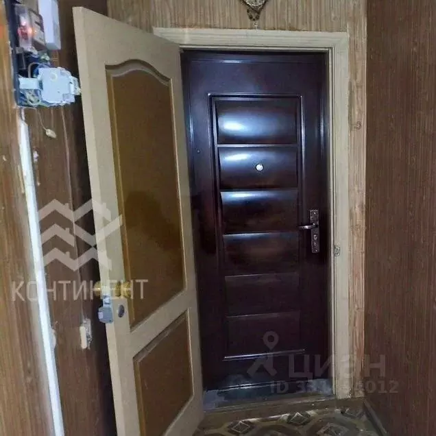 2-к кв. Крым, Армянск Имени Генерала Васильева мкр, 3 (45.0 м) - Фото 2