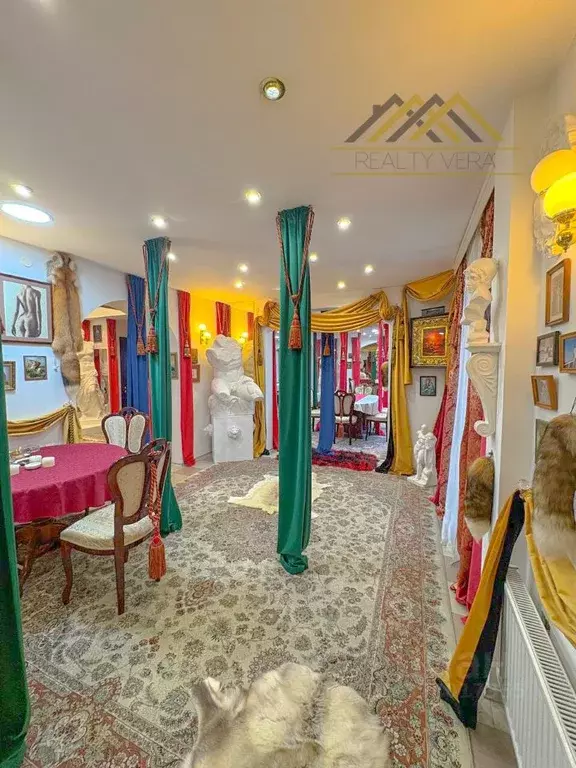 Дом в Санкт-Петербург, Санкт-Петербург, Петергоф Ропшинское ш., 1к8 ... - Фото 1