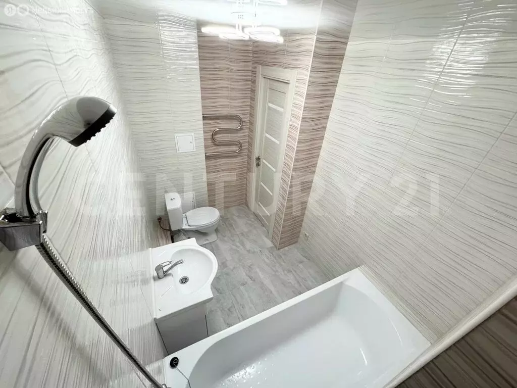 Квартира-студия: Чебоксары, улица Академика В.Н.Челомея, 5 (28.2 м) - Фото 0