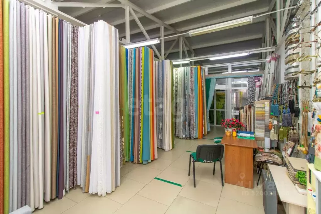 Помещение свободного назначения в Свердловская область, Тавда ул. ... - Фото 1