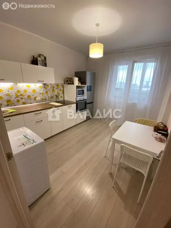 1-комнатная квартира: Тобольск, 10-й микрорайон, 72 (38 м) - Фото 1
