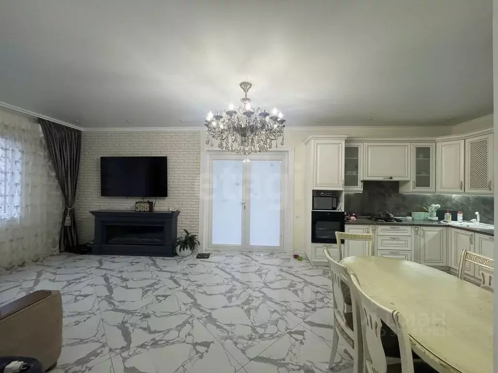 Дом в Адыгея, Майкоп ул. Калинина (176 м) - Фото 1