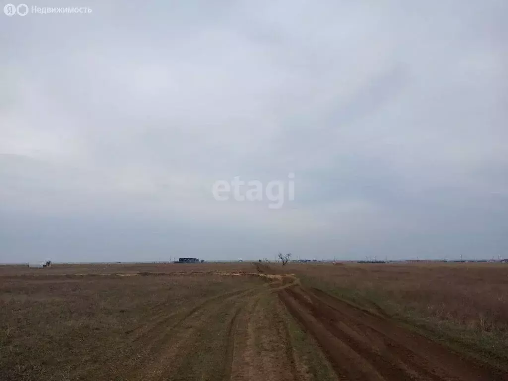 Участок в Сакский район, Штормовское сельское поселение, село Хуторок, ... - Фото 0