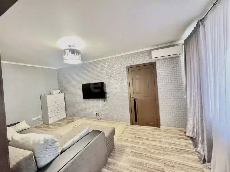 2-к кв. Татарстан, Казань ул. Сибирский Тракт, 15/2 (42.9 м) - Фото 1