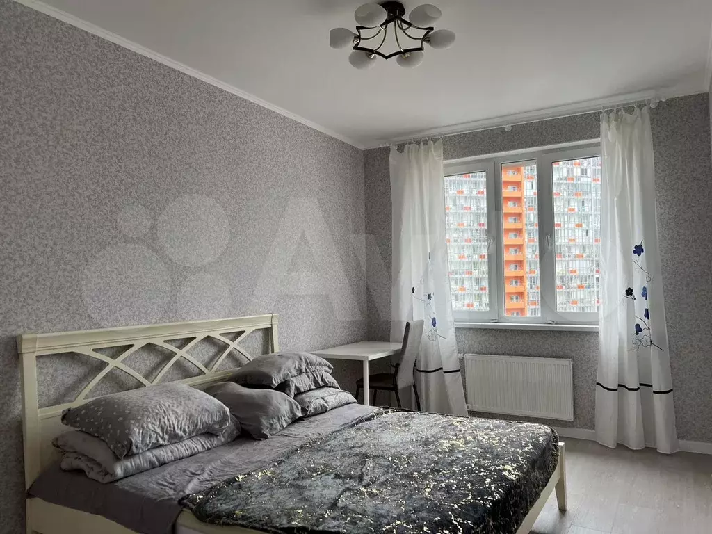 3-к. квартира, 72 м, 10/18 эт. - Фото 0