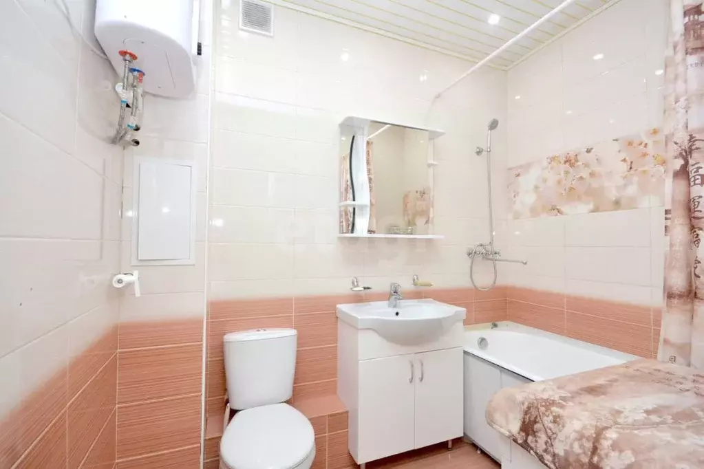 1-к кв. Саха (Якутия), Якутск ул. Якова Потапова, 14/2 (44.5 м) - Фото 1